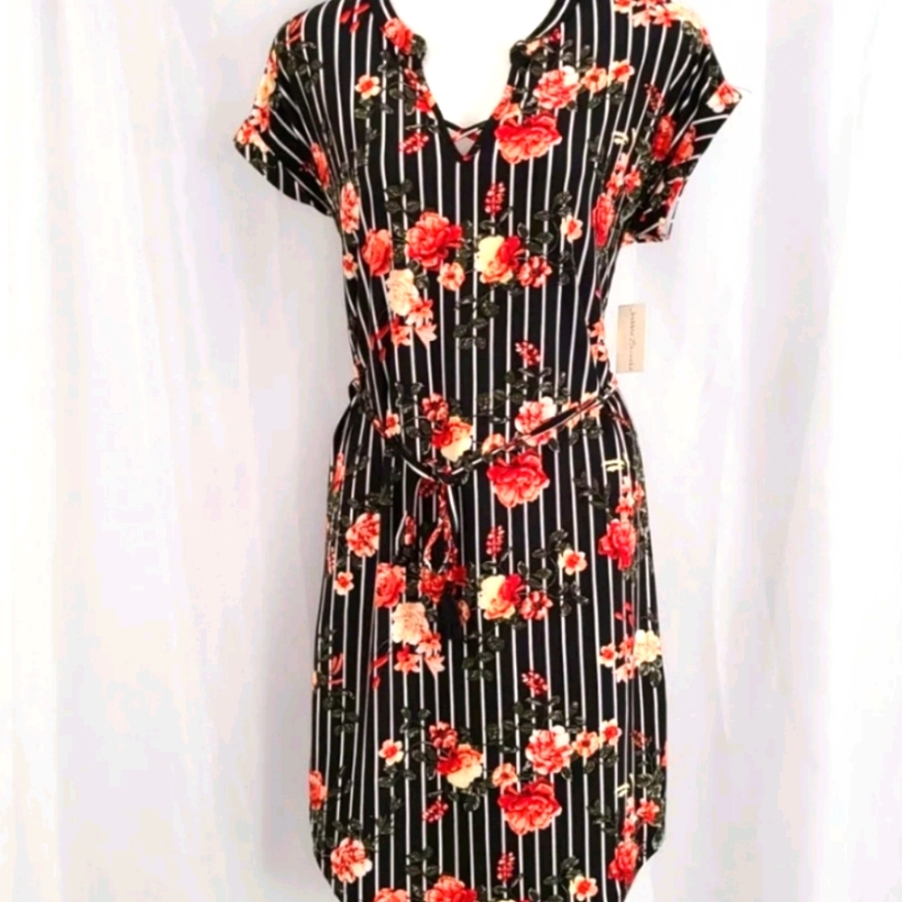 New Medium Black Pinstripe V-neck Dress
